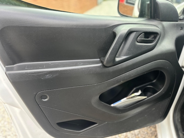 Used Peugeot Partner 2014 for sale - 76001204: Photo 31