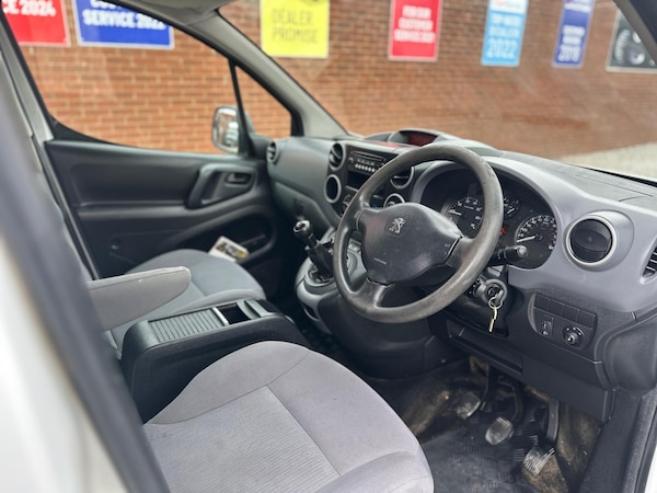 Used Peugeot Partner 2014 for sale - 76001204: Photo 6