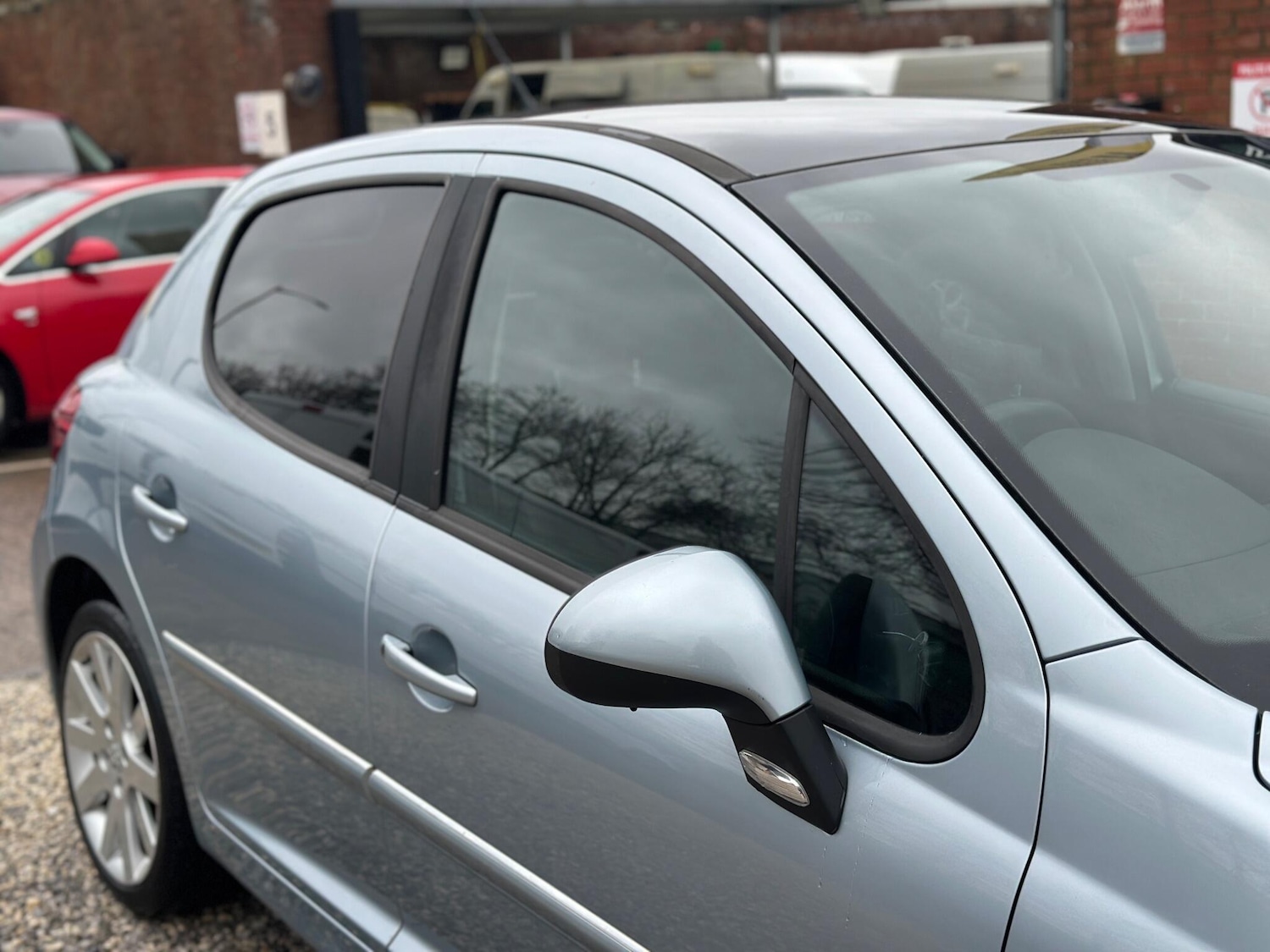 Used Peugeot 207 2012 for sale - 77523658: Photo 30