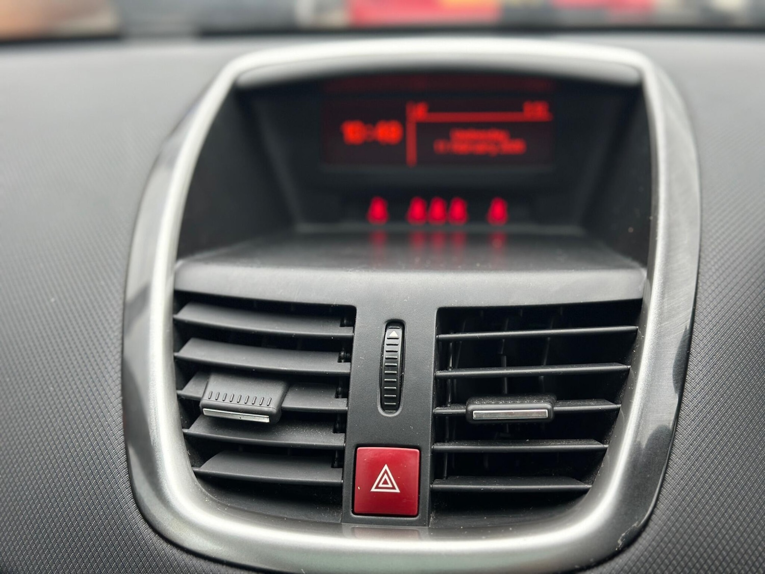 Used Peugeot 207 2012 for sale - 77523658: Photo 50