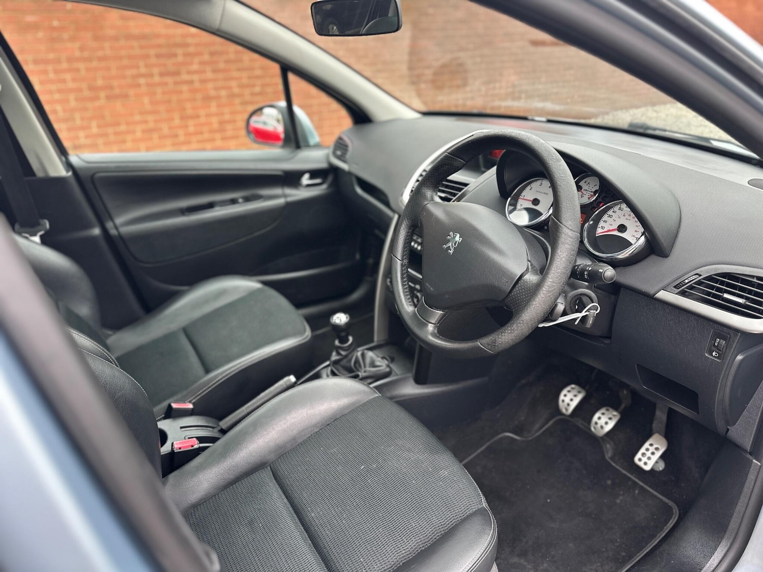 Used Peugeot 207 2012 for sale - 77523658: Photo 6