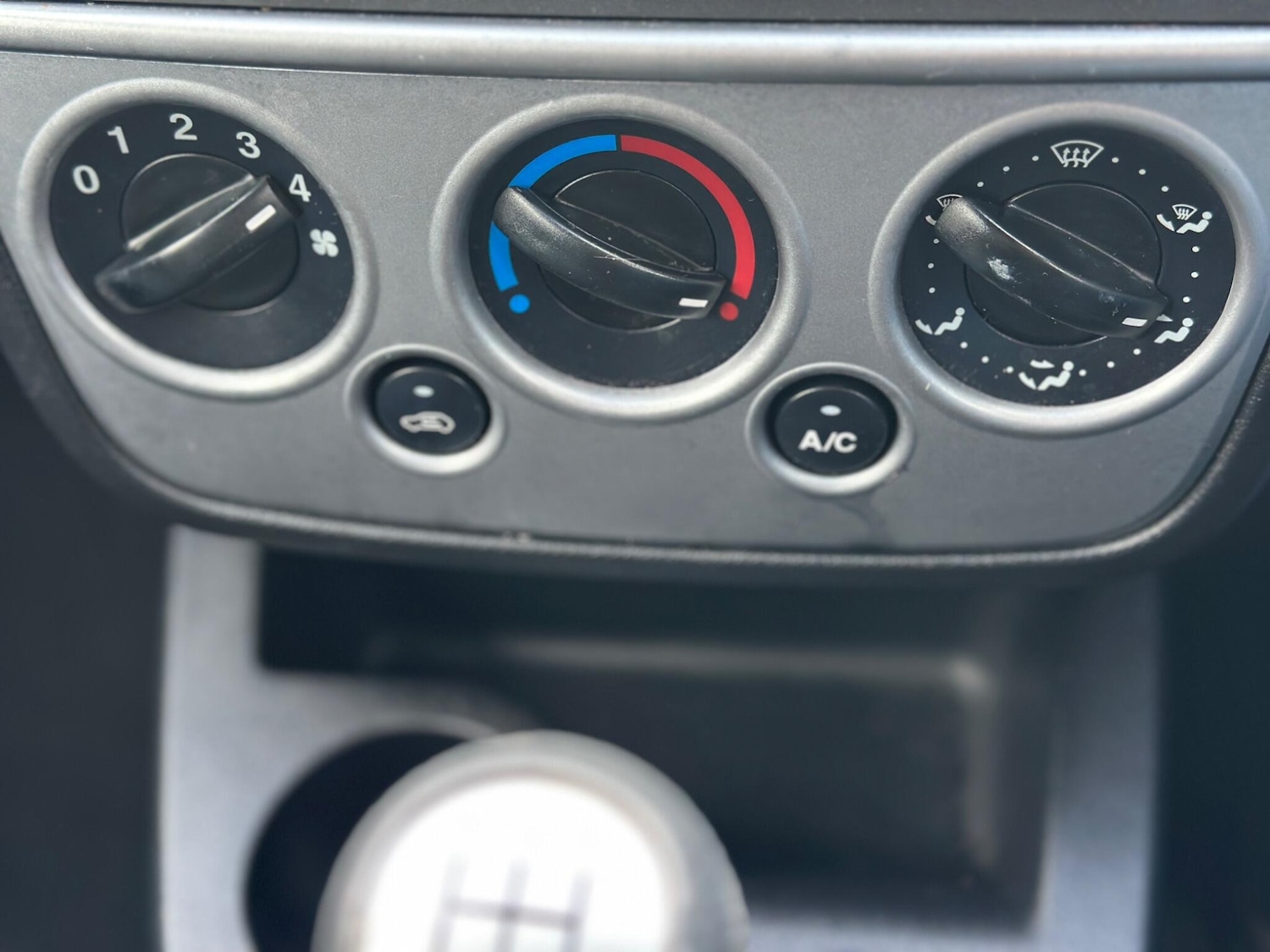 Used Ford Fiesta 2008 for sale - 77358829: Photo 42