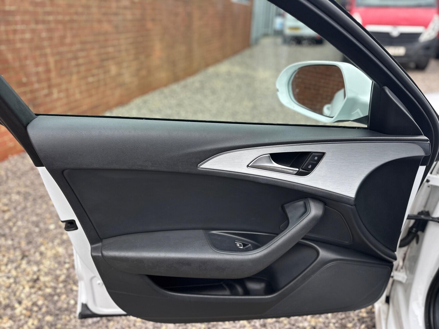 Used Audi A6 Avant for sale - 77344469: Photo 42