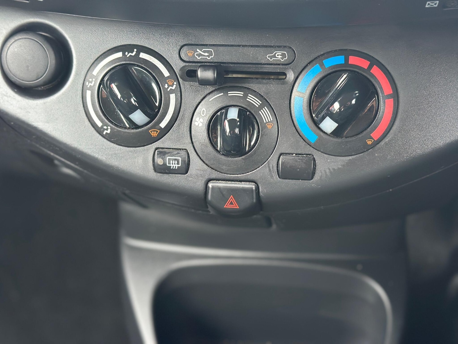 Used Nissan Micra 2010 for sale - 77524549: Photo 42