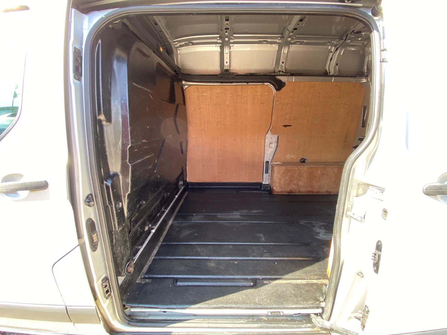 Used Ford Transit Custom 2016 for sale - 76000780: Photo 28