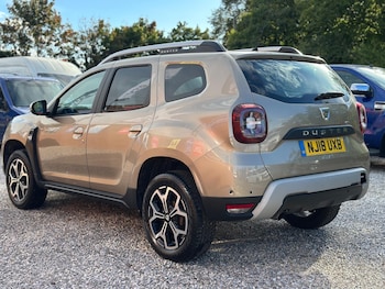 Used Dacia Duster 2018 for sale - 75940767: Photo