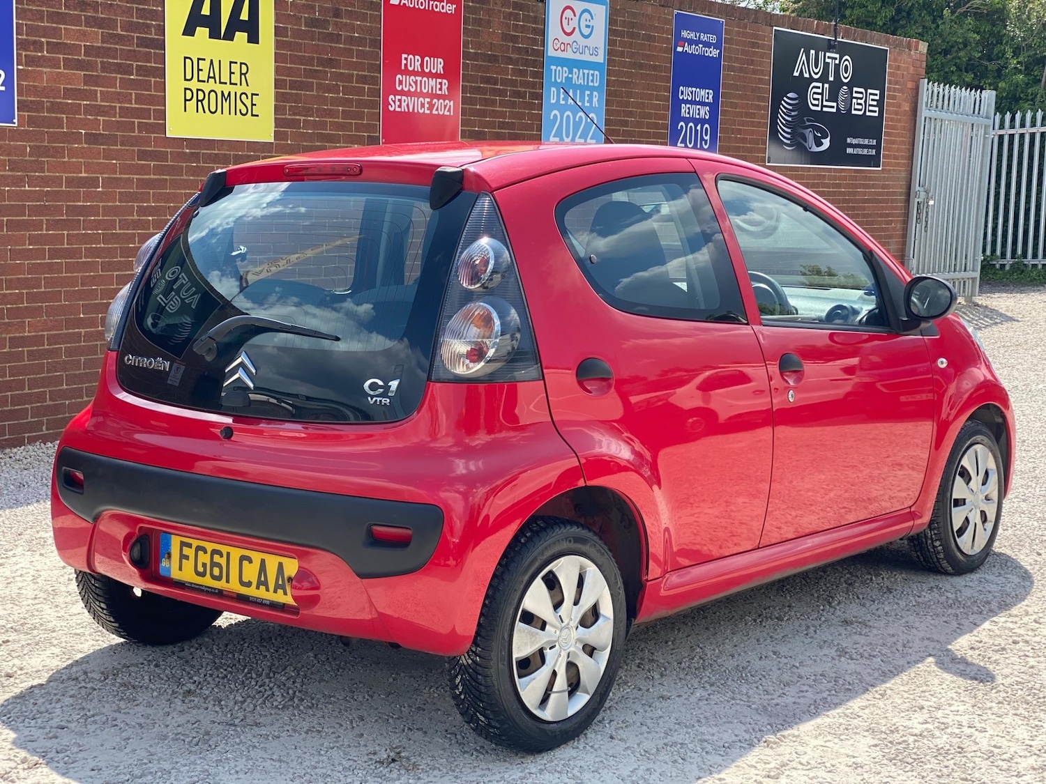 Used Citroen C1 2011 for sale - 76659269: Photo 5