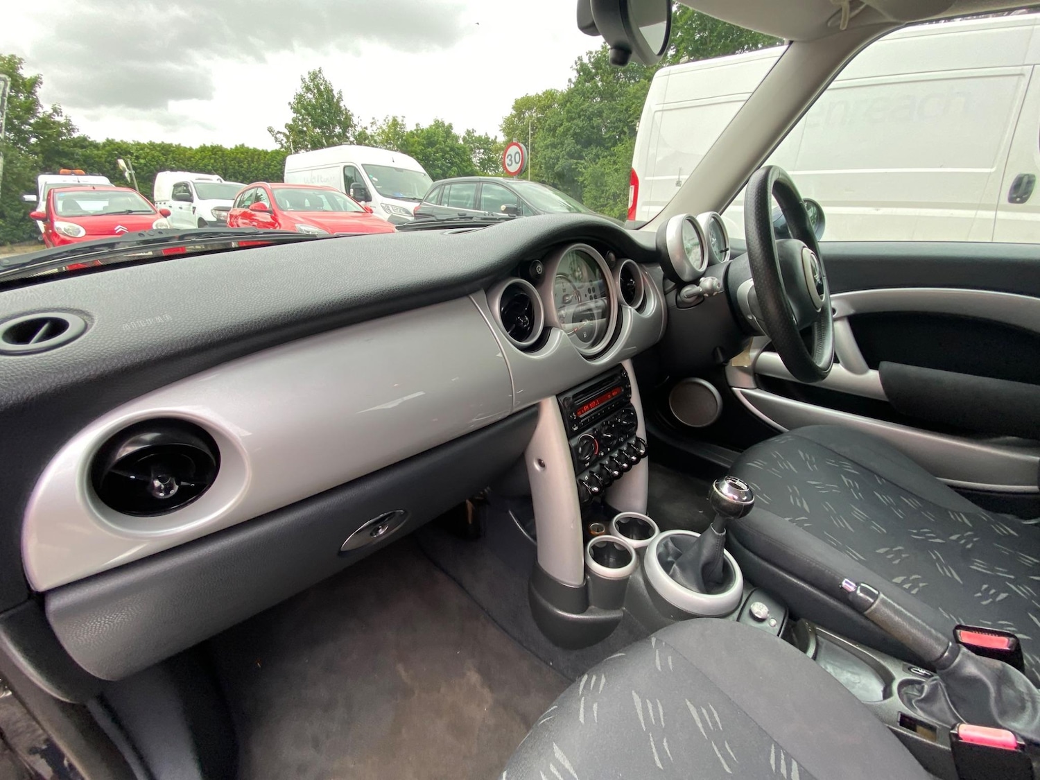 Used MINI Hatch 2004 for sale - 76991853: Photo 16