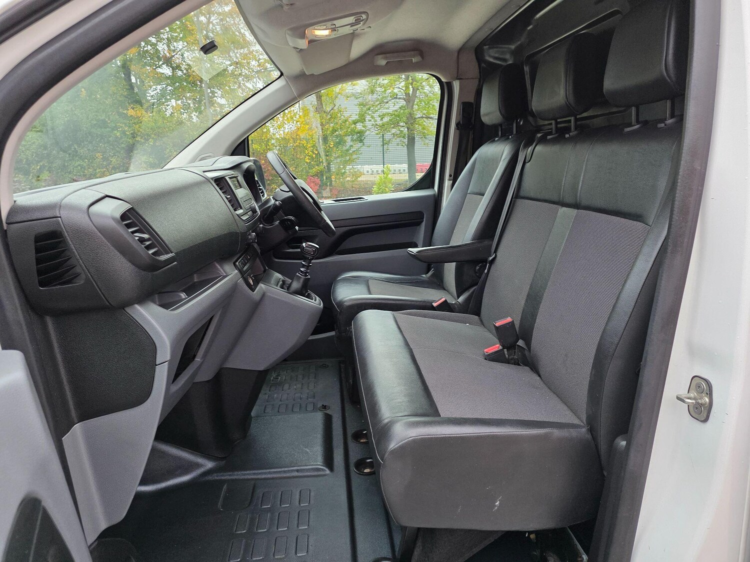 Used Vauxhall Vivaro 2019 for sale - 76238732: Photo 8