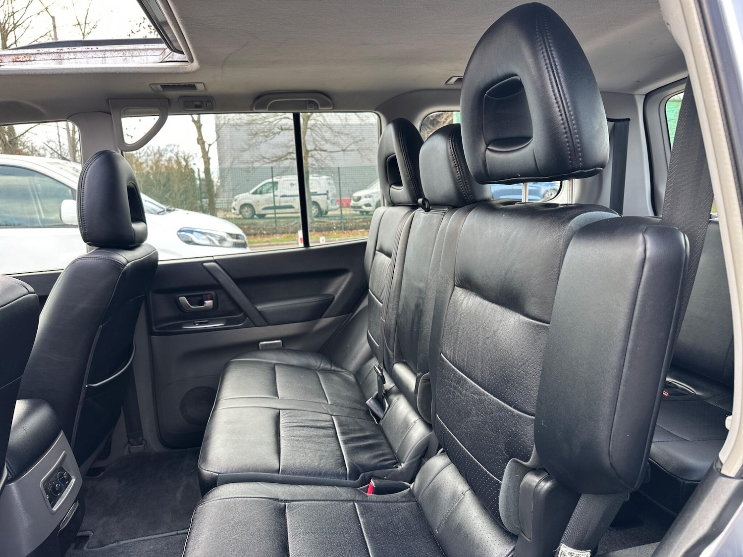 Used Mitsubishi Shogun 2005 for sale - 77440128: Photo 11