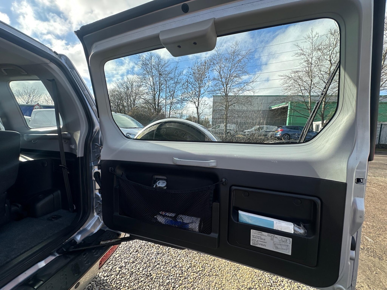 Used Mitsubishi Shogun 2005 for sale - 77440128: Photo 24