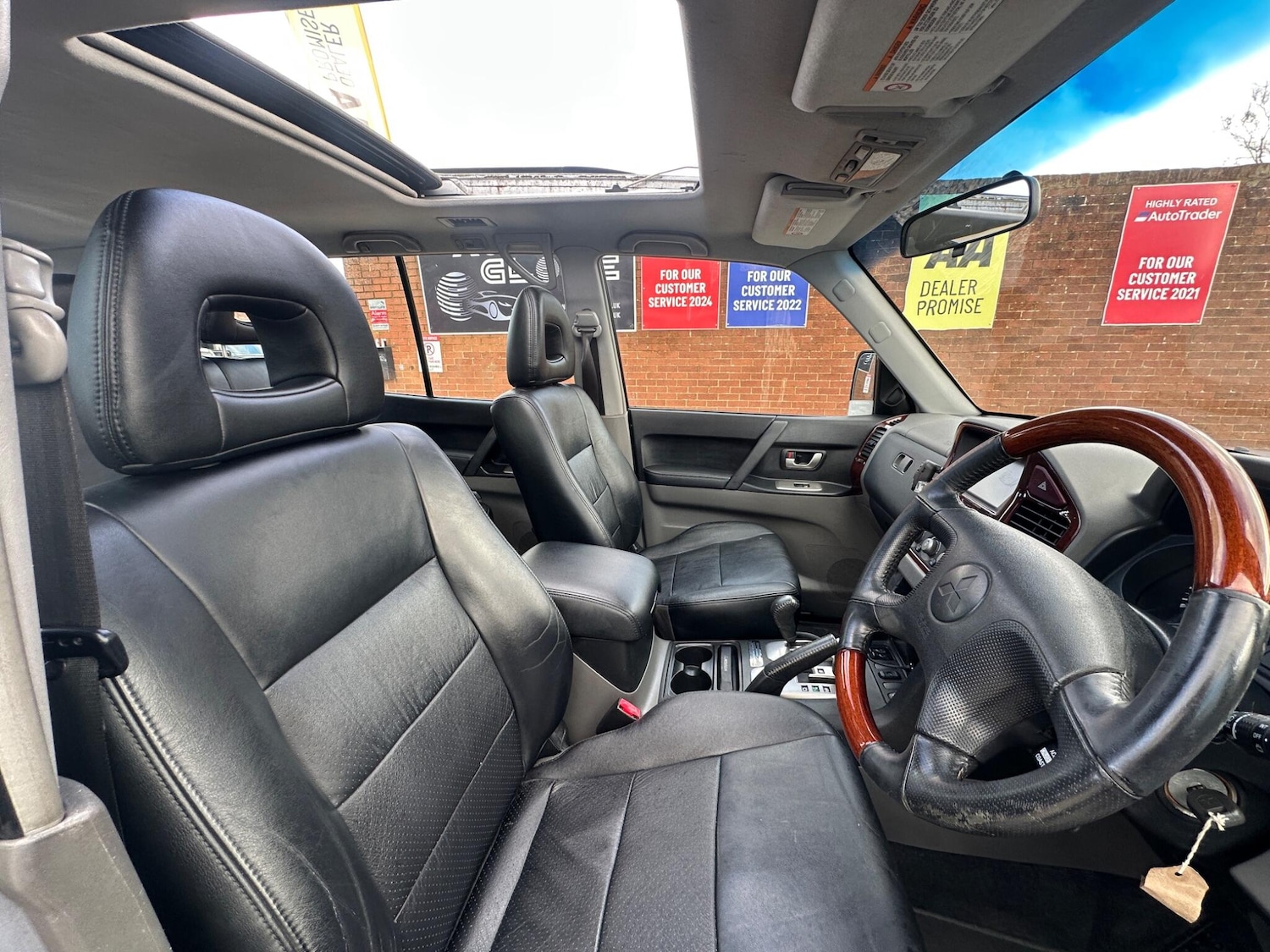 Used Mitsubishi Shogun 2005 for sale - 77440128: Photo 29