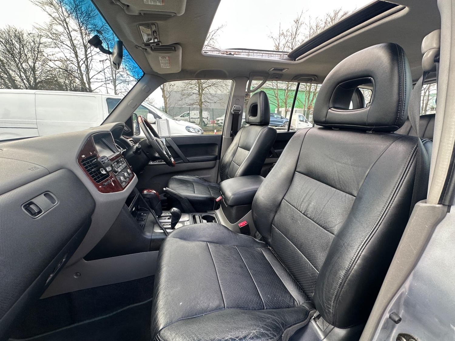 Used Mitsubishi Shogun 2005 for sale - 77440128: Photo 43