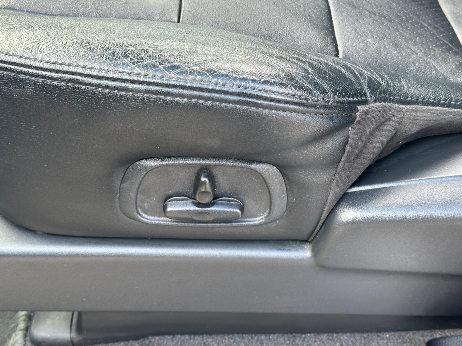 Used Mitsubishi Shogun 2005 for sale - 77440128: Photo 46