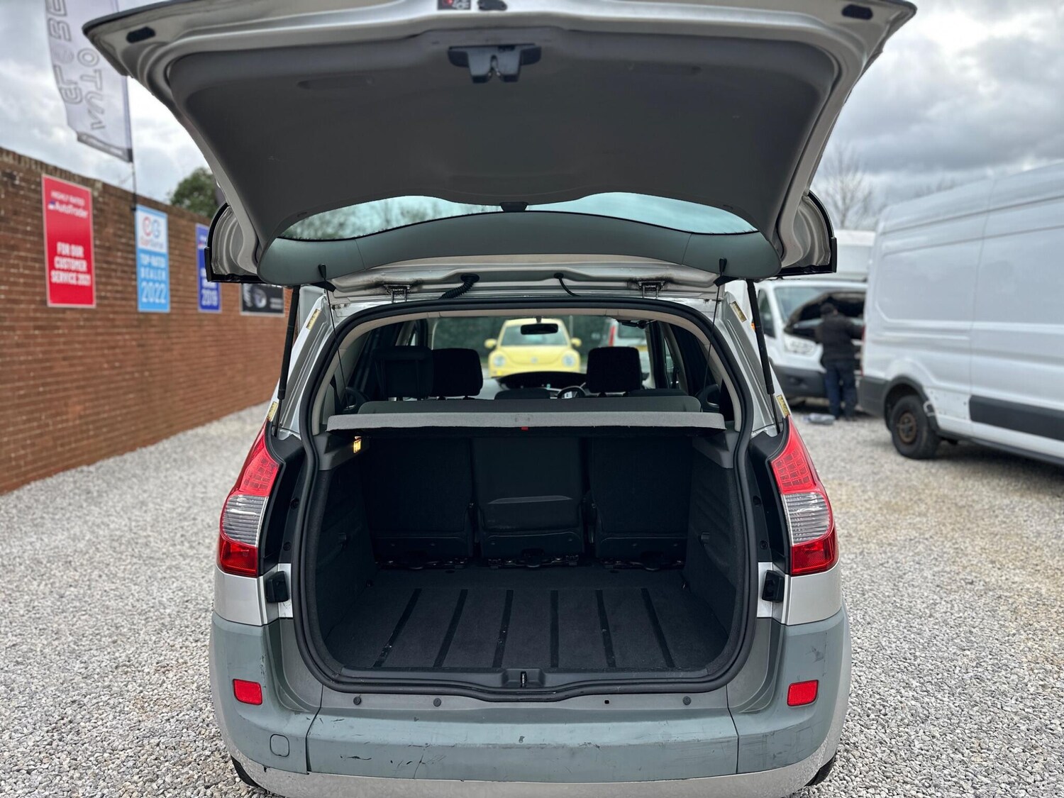 Used Renault Scenic for sale - 77684162: Photo 12