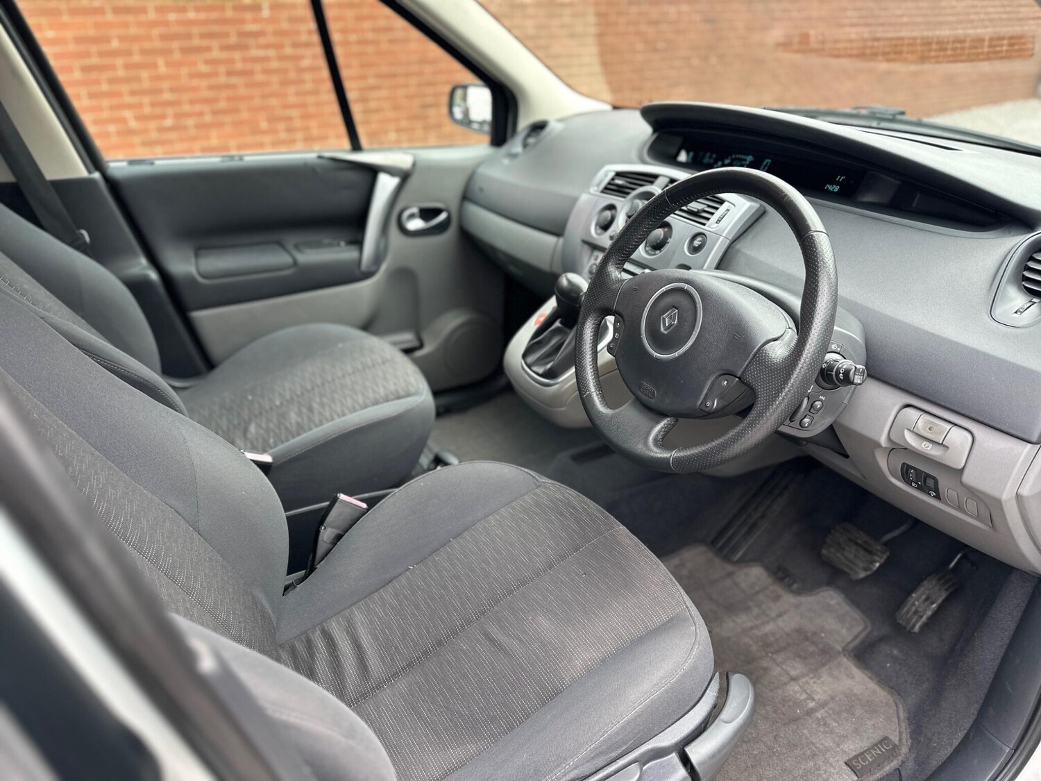 Used Renault Scenic for sale - 77684162: Photo 6