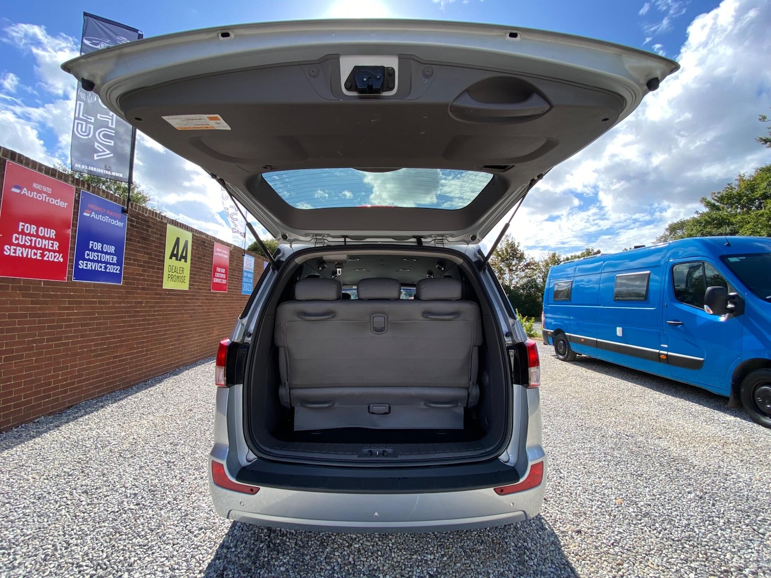 Vehicle 27