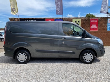 Used Ford Transit Custom 2017 for sale - 79033969: Photo