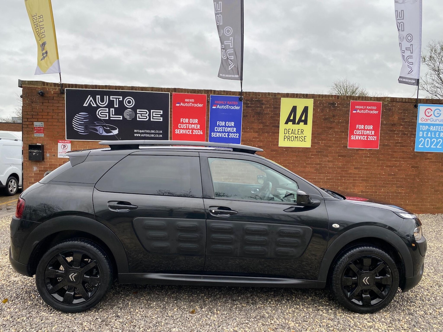 Used Citroen C4 Cactus 2016 for sale - 76865265: Photo 6
