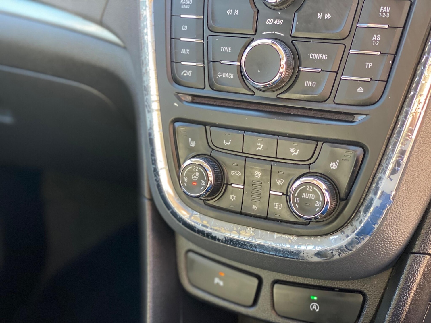 Used Vauxhall Mokka 2015 for sale - 77559712: Photo 27