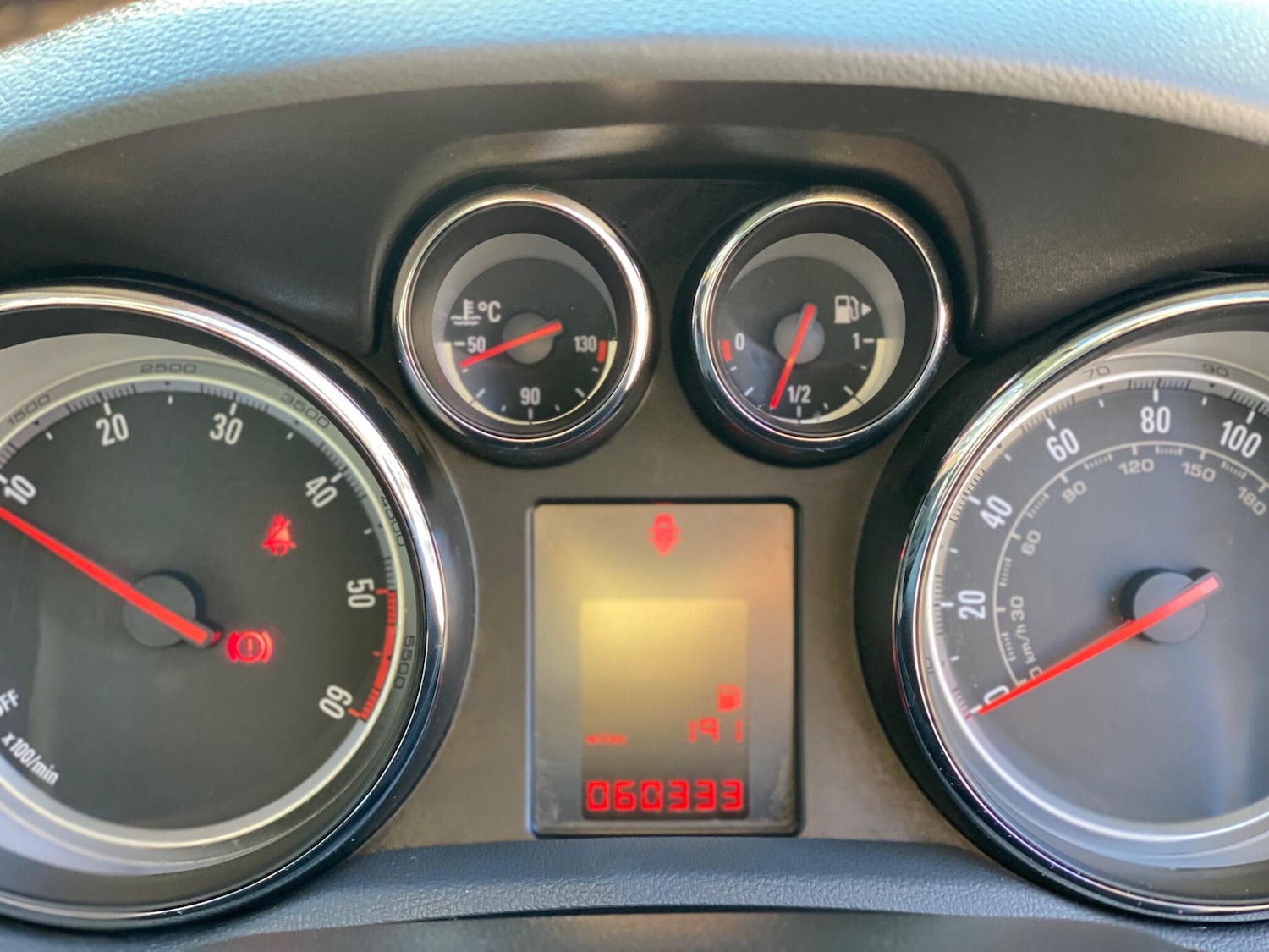 Used Vauxhall Mokka 2015 for sale - 77559712: Photo 9