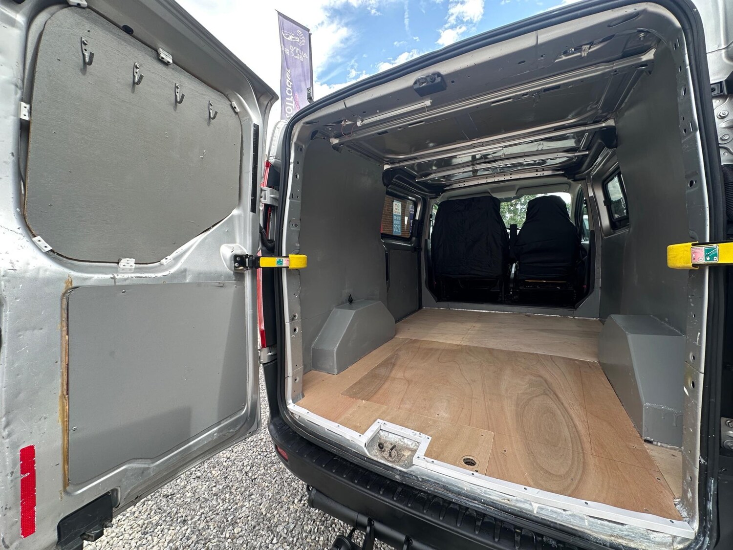 Vehicle 33