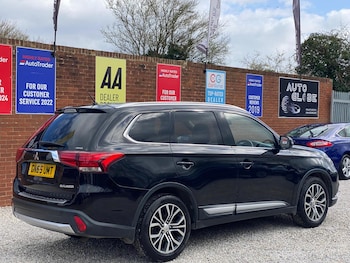 Used Mitsubishi Outlander 2015 for sale - 78072544: Photo