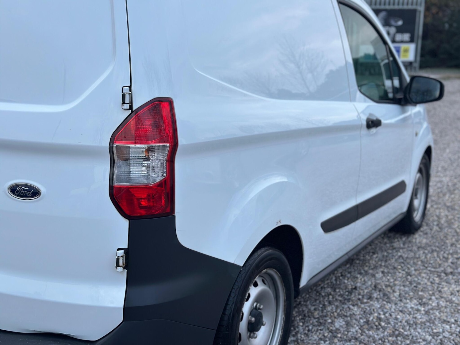 Used Ford Transit Courier 2020 for sale - 77108865: Photo 17