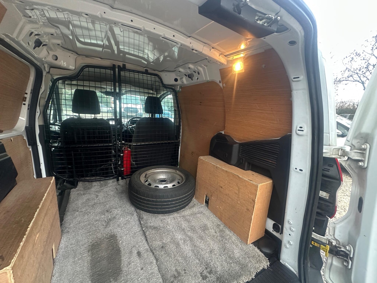 Used Ford Transit Courier 2020 for sale - 77108865: Photo 22