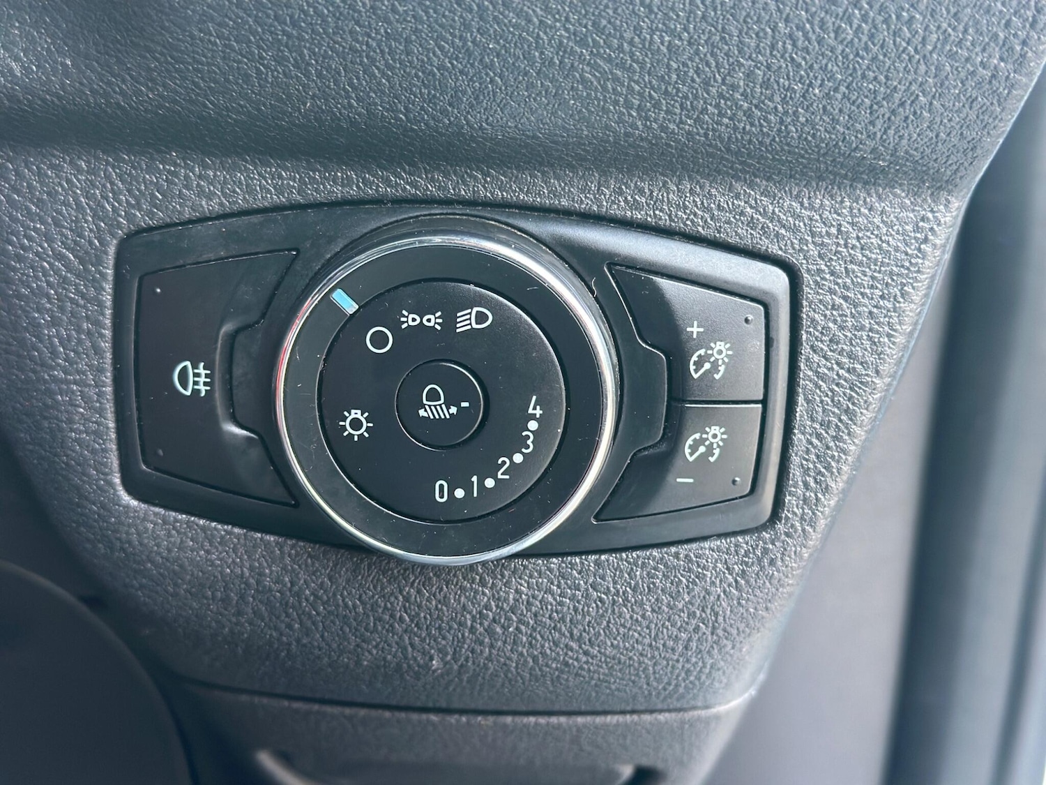 Used Ford Transit Courier 2020 for sale - 77108865: Photo 43