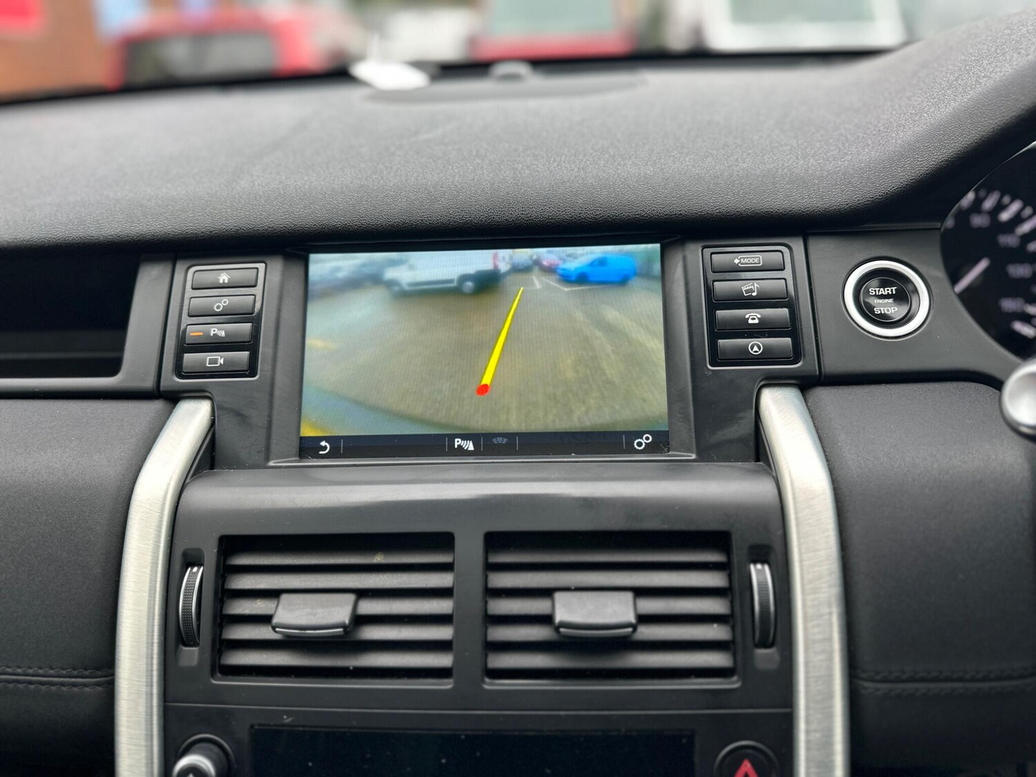 Used Land Rover Discovery Sport for sale - 77723519: Photo 61