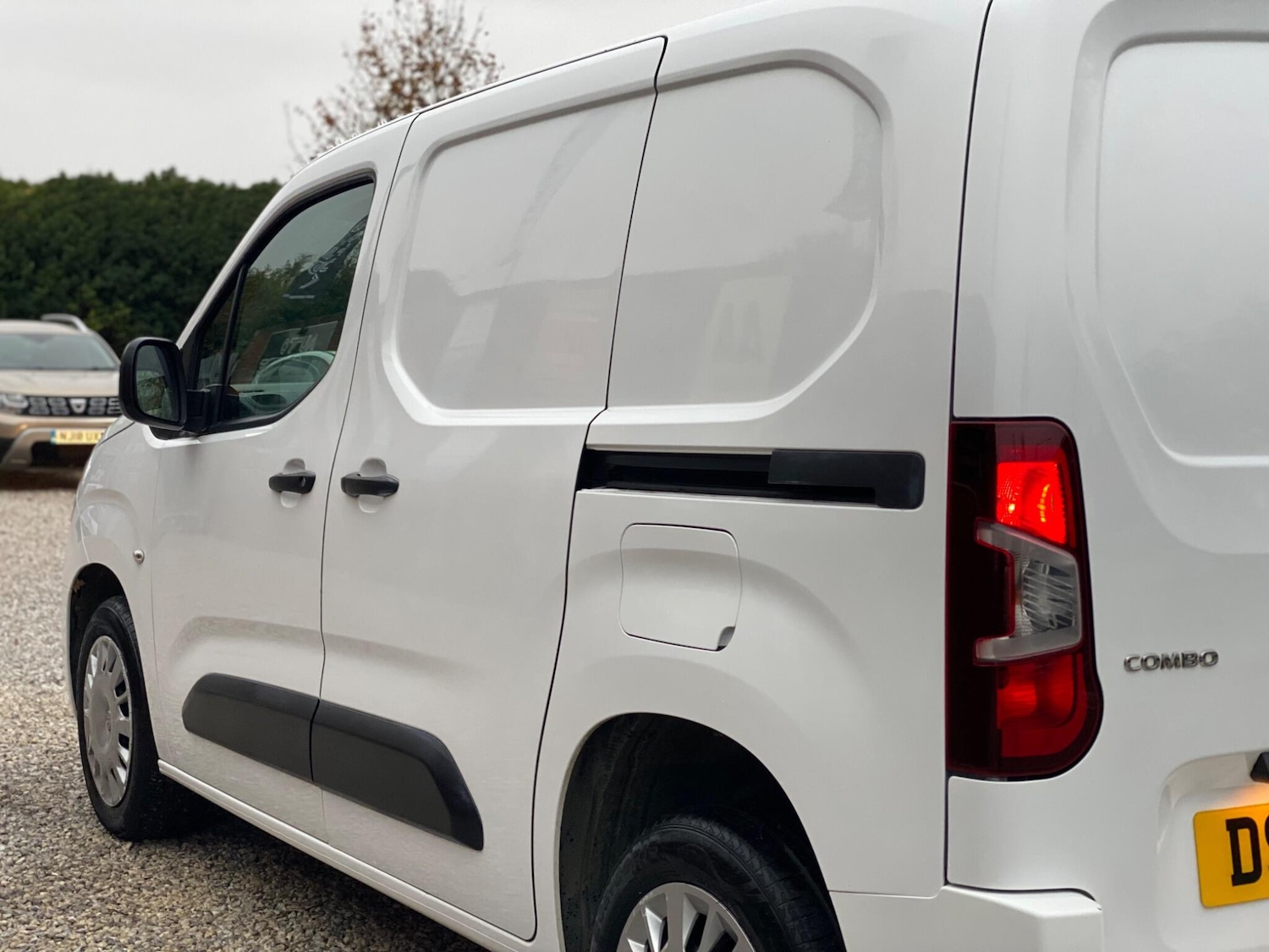 Used Vauxhall Combo 2020 for sale - 76989541: Photo 16