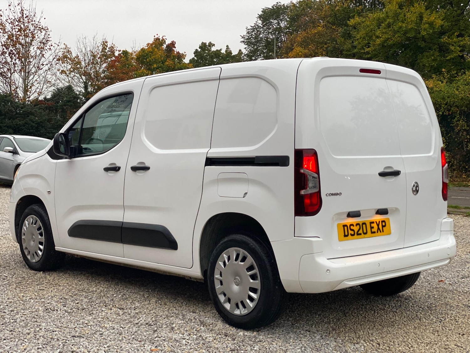 Used Vauxhall Combo 2020 for sale - 76989541: Photo 5