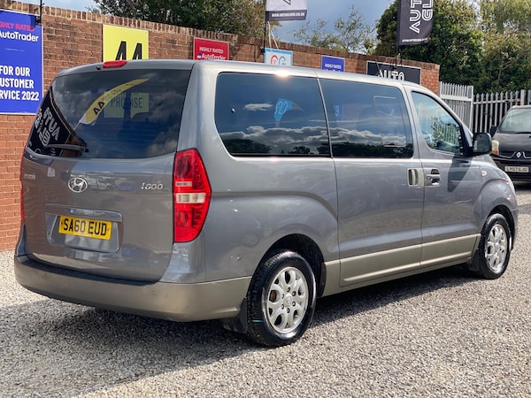 Used Hyundai i800 2010 for sale - 76042996: Photo 5