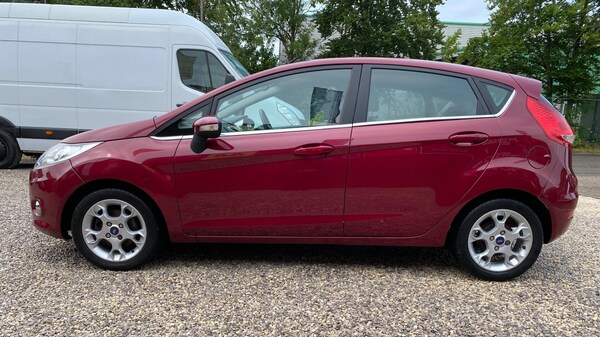 Used Ford Fiesta 2012 for sale - 74848732: Photo 19