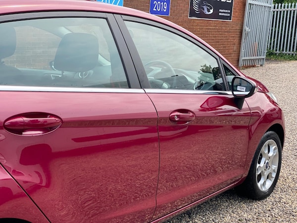Used Ford Fiesta 2012 for sale - 74848732: Photo 31