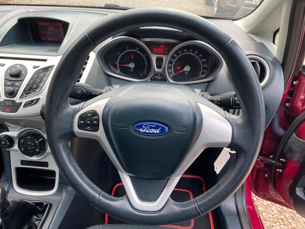 Used Ford Fiesta 2012 for sale - 74848732: Photo 35
