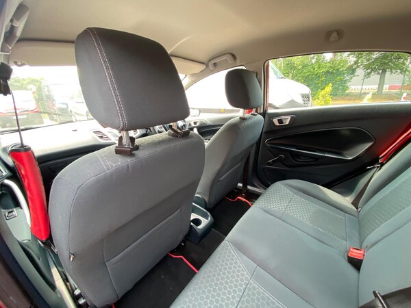 Used Ford Fiesta 2012 for sale - 74848732: Photo 47