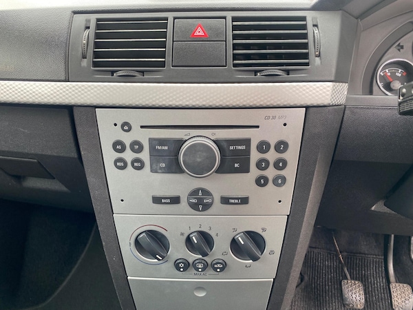 Used Vauxhall Meriva 2009 for sale - 75622916: Photo 42