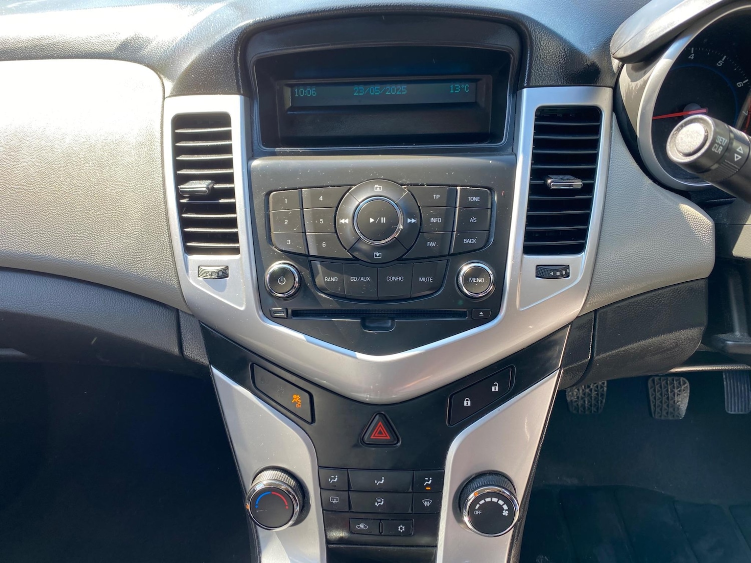 Used Chevrolet Cruze 2013 for sale - 77067052: Photo 43