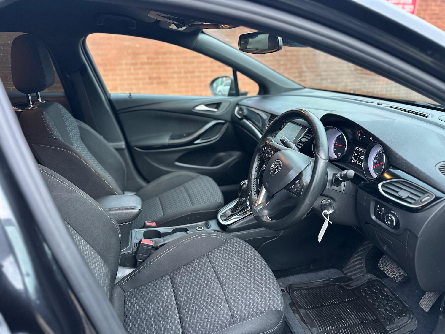 Used Vauxhall Astra 2016 for sale - 77612036: Photo 7