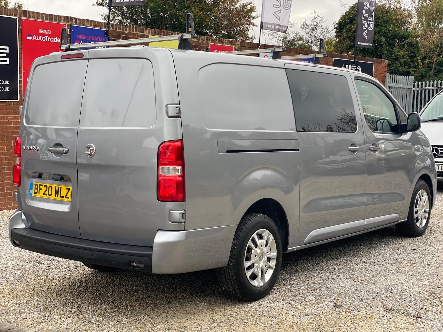 Used Vauxhall Vivaro 2020 for sale - 77215119: Photo 5