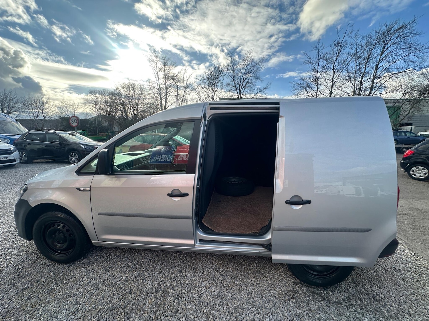 Used Volkswagen Caddy 2017 for sale - 77838568: Photo 39