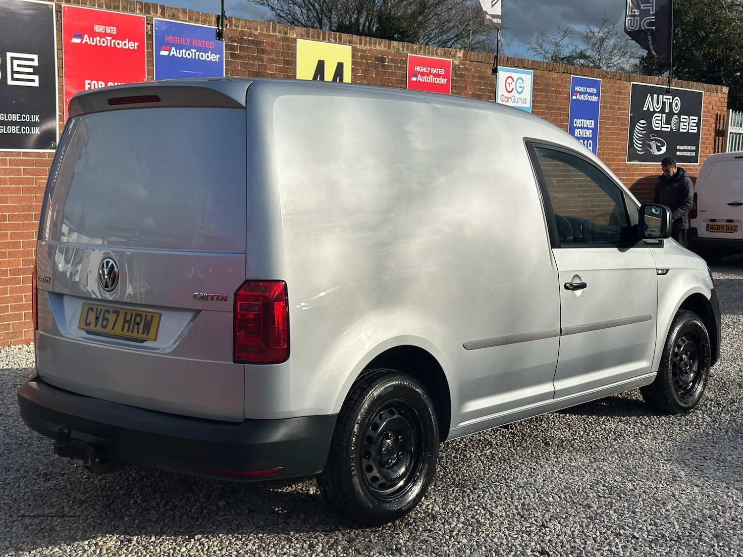 Used Volkswagen Caddy 2017 for sale - 77838568: Photo 5