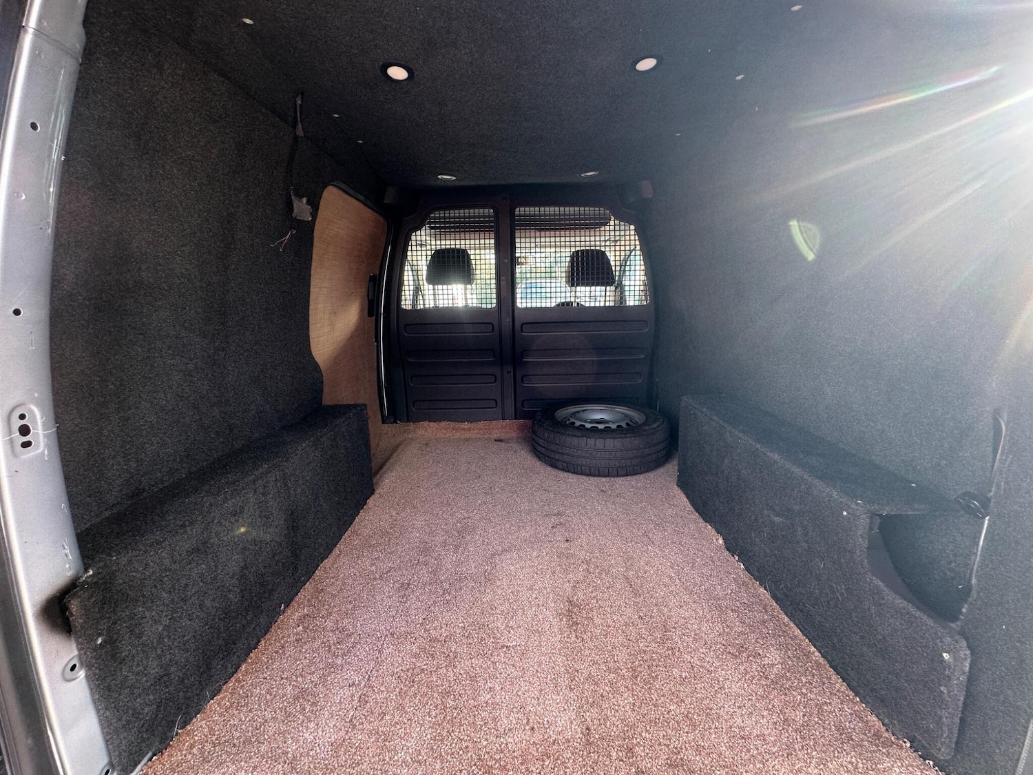 Used Volkswagen Caddy 2017 for sale - 77838568: Photo 9