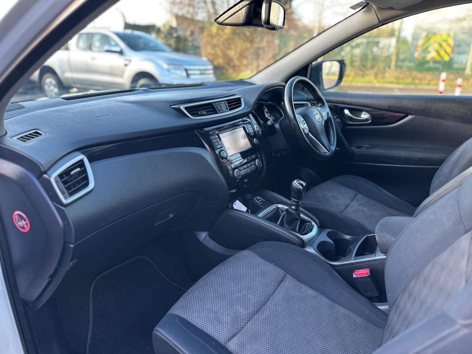 Used Nissan Qashqai 2015 for sale - 77120023: Photo 40