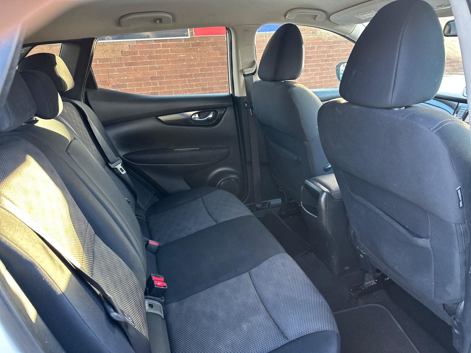 Used Nissan Qashqai 2015 for sale - 77120023: Photo 7