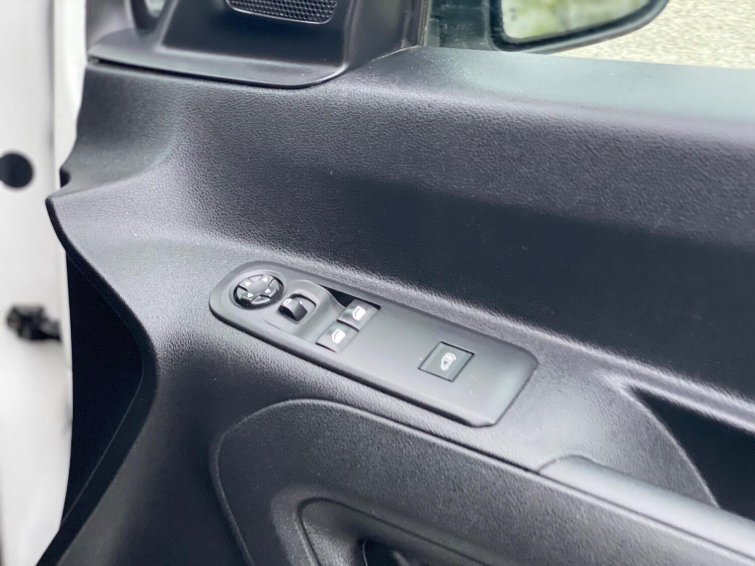 Used Vauxhall Combo 2020 for sale - 76270451: Photo 22