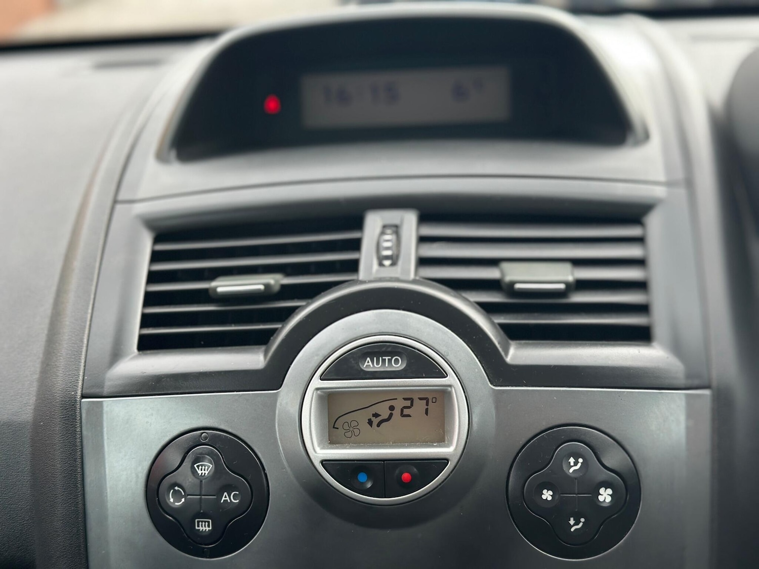 Used Renault Megane 2007 for sale - 78071968: Photo 41