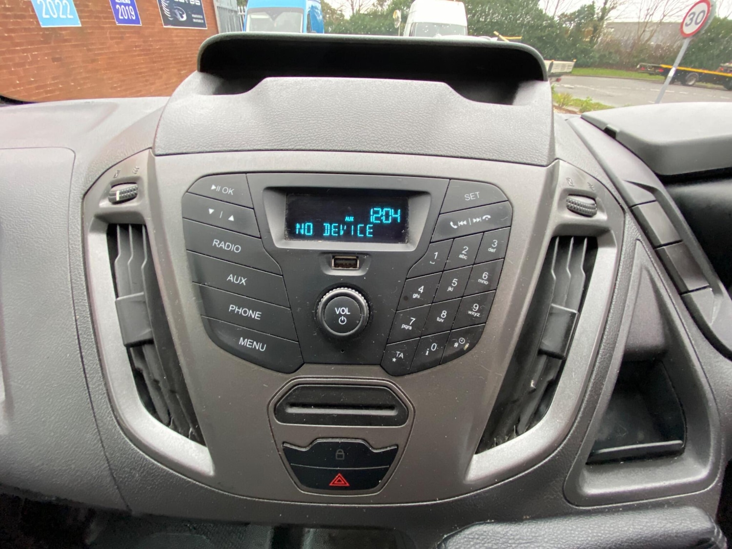 Used Ford Transit Custom 2013 for sale - 76743619: Photo 28